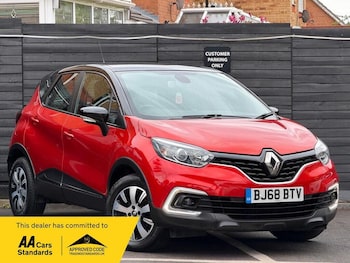 Used Renault Captur 2018 for sale - 78891602: Photo