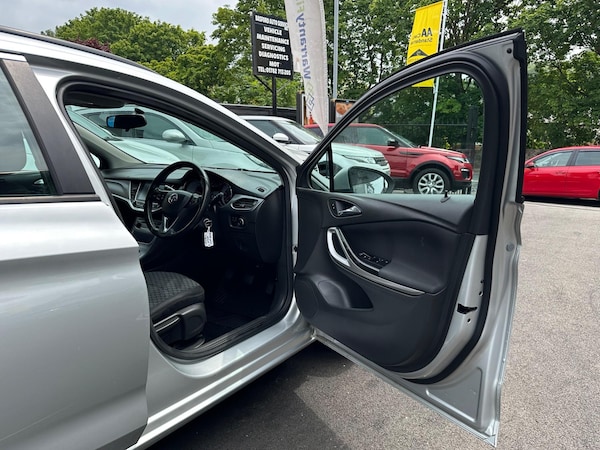 Used Vauxhall Astra 2017 for sale - 74909018: Photo 16