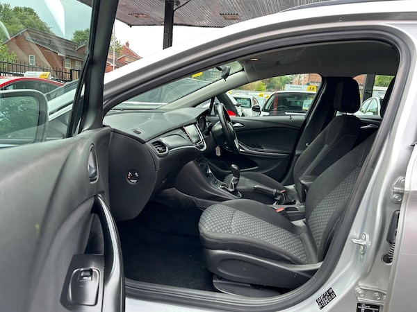 Used Vauxhall Astra 2017 for sale - 74909018: Photo 28