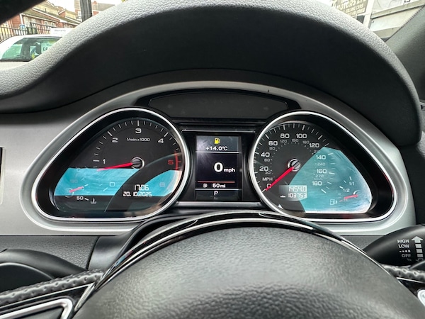 Used Audi Q7 2013 for sale - 76294923: Photo 70