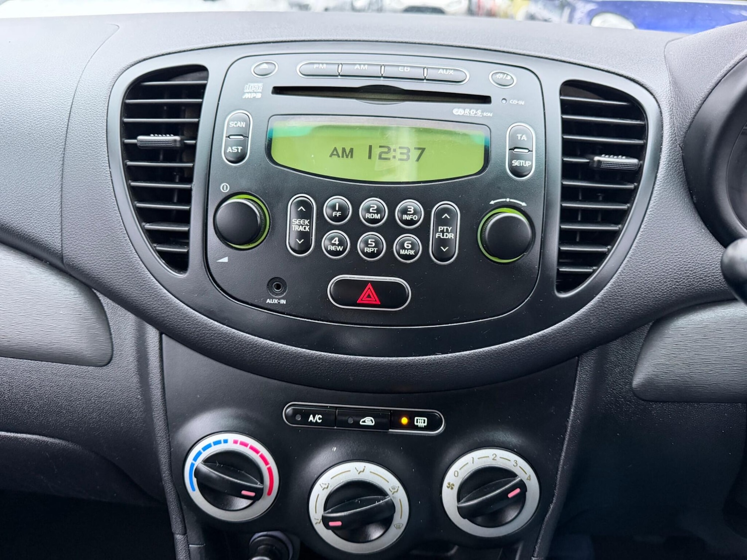 Used Hyundai i10 2010 for sale - 77510437: Photo 22