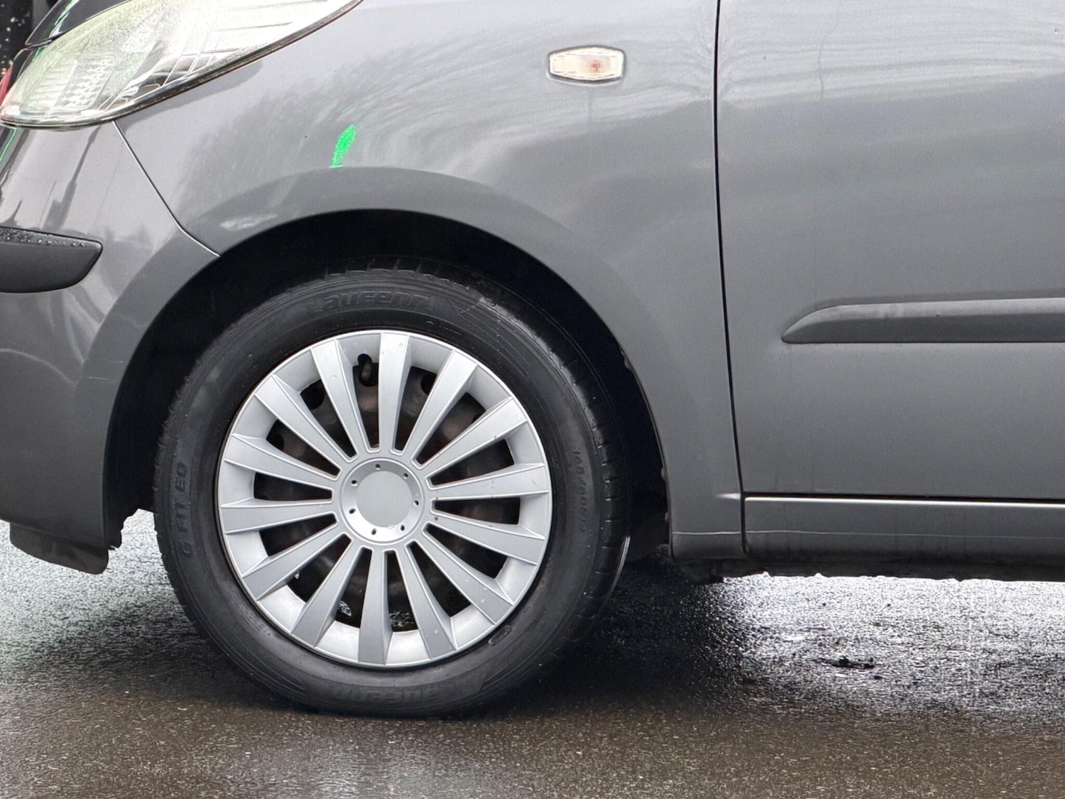 Used Hyundai i10 2010 for sale - 77510437: Photo 27