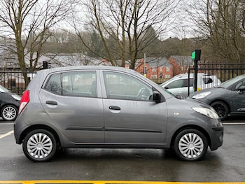 Used Hyundai i10 2010 for sale - 77510437: Photo