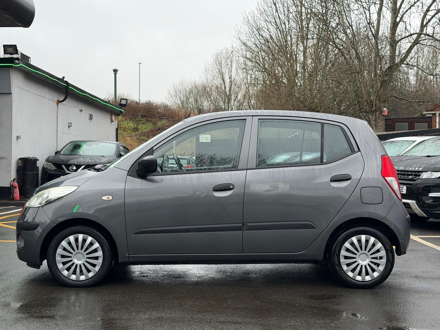 Used Hyundai i10 2010 for sale - 77510437: Photo 5
