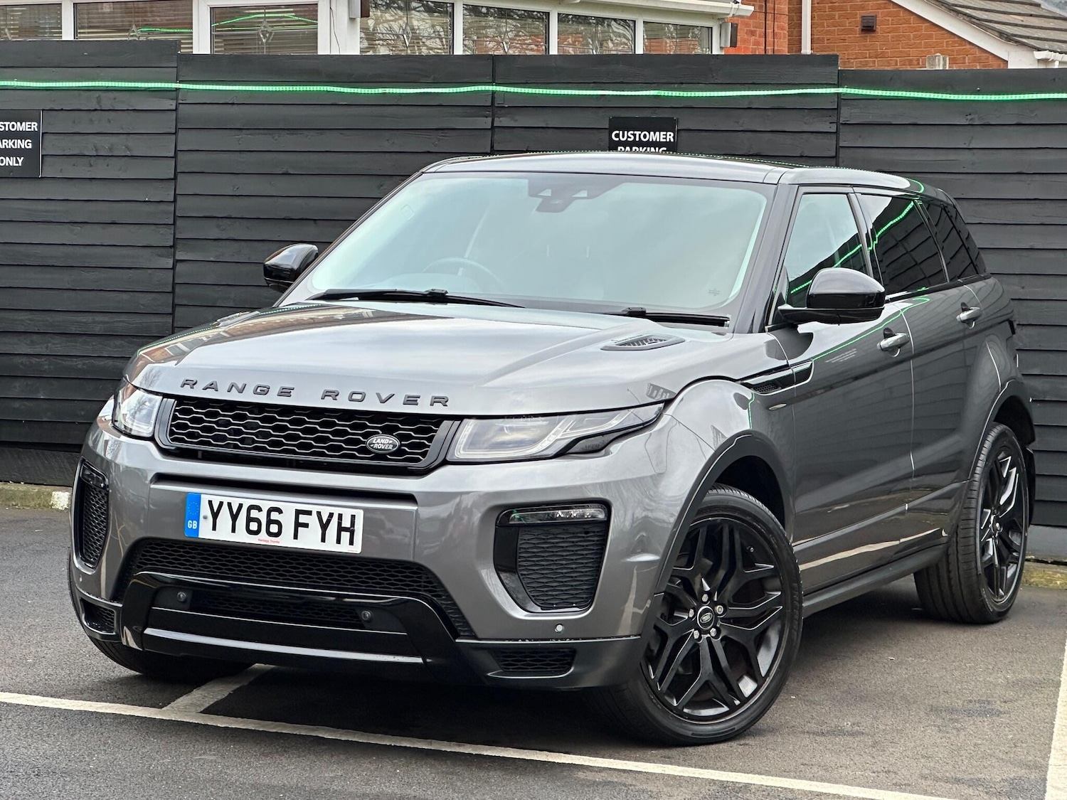 Used Land Rover Range Rover Evoque 2016 for sale - 77484918: Photo 5