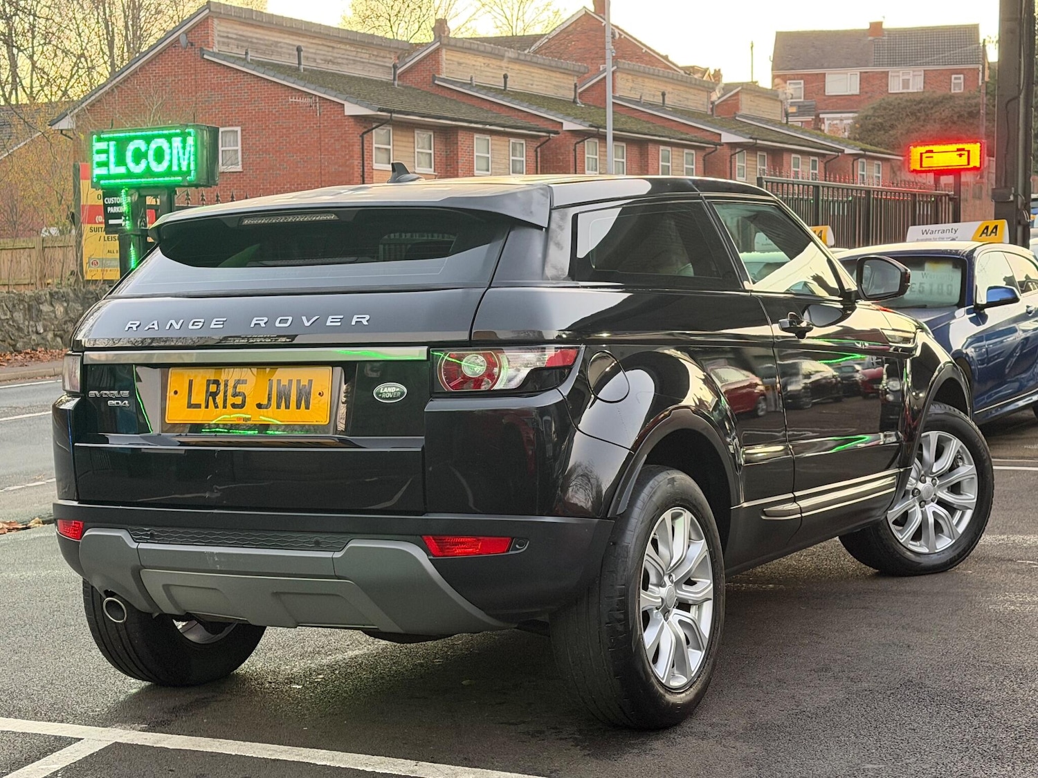 Used Land Rover Range Rover Evoque 2015 for sale - 76942538: Photo 2