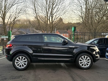 Used Land Rover Range Rover Evoque 2015 for sale - 76942538: Photo