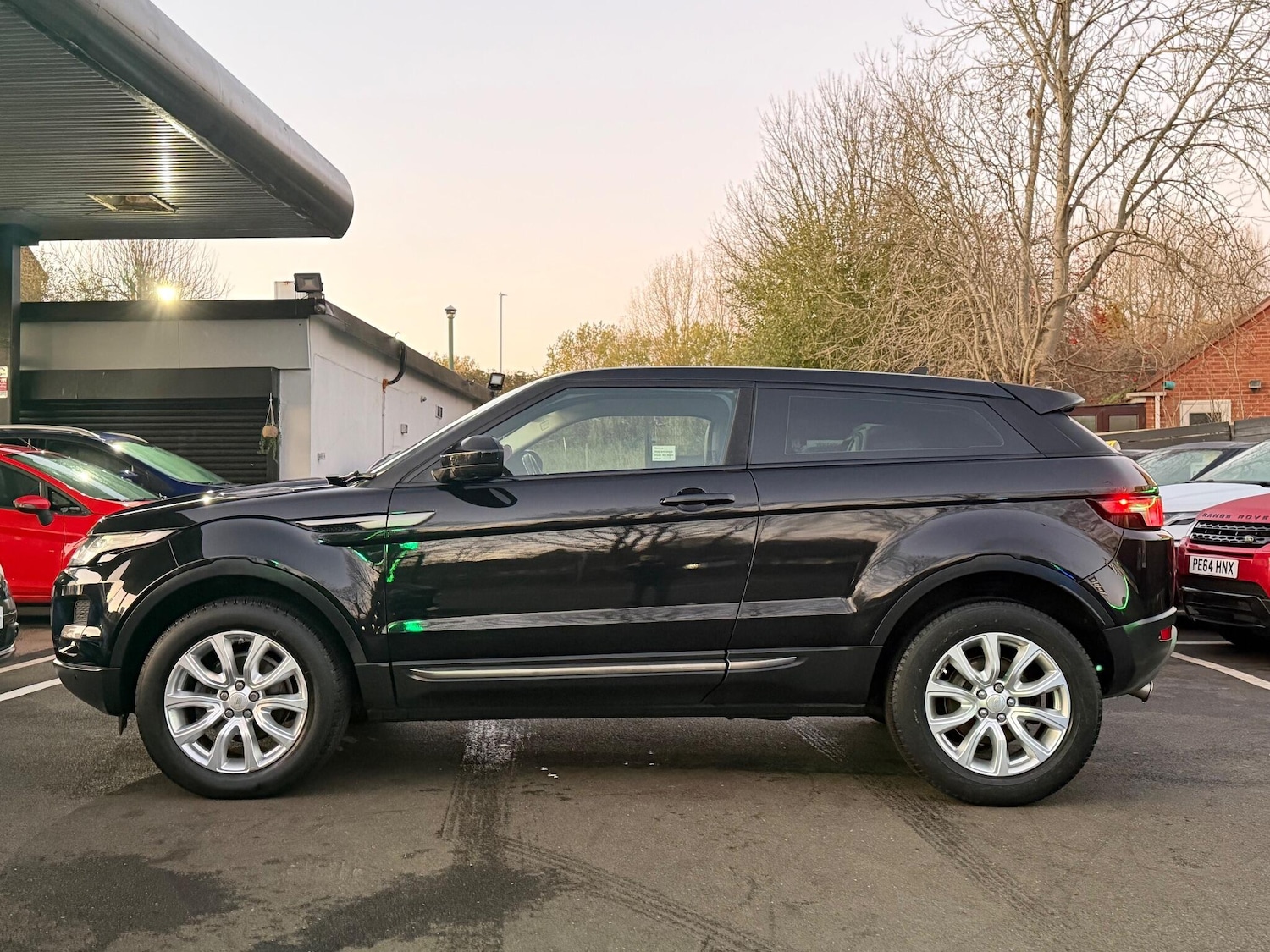 Used Land Rover Range Rover Evoque 2015 for sale - 76942538: Photo 6