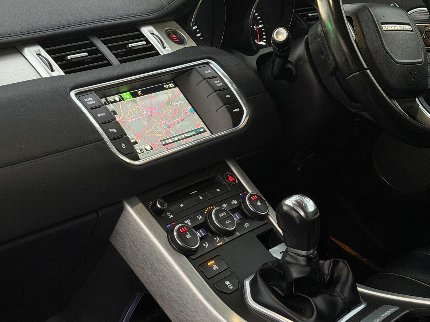 Used Land Rover Range Rover Evoque 2015 for sale - 76942538: Photo 62