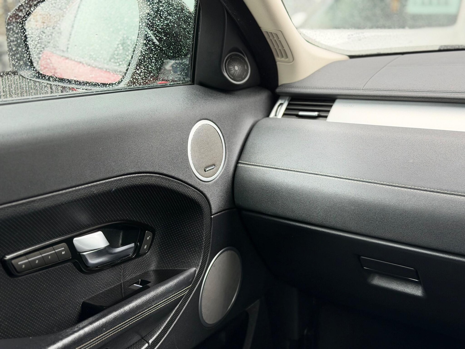 Used Land Rover Range Rover Evoque 2012 for sale - 77898631: Photo 57