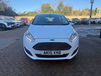 Used Ford Fiesta 2015 for sale - 77377046: Photo