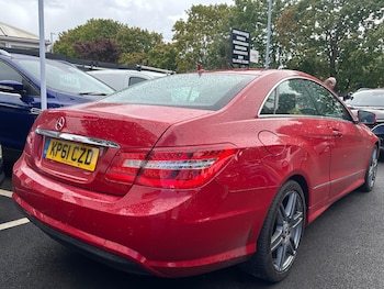 Used Mercedes-Benz E-Class 2012 for sale - 75927551: Photo
