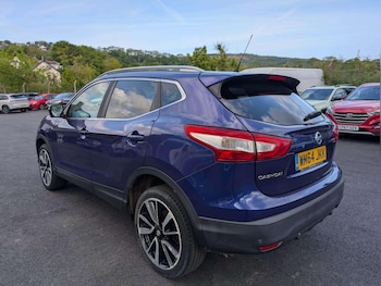 Used Nissan Qashqai 2015 for sale - 79401359: Photo