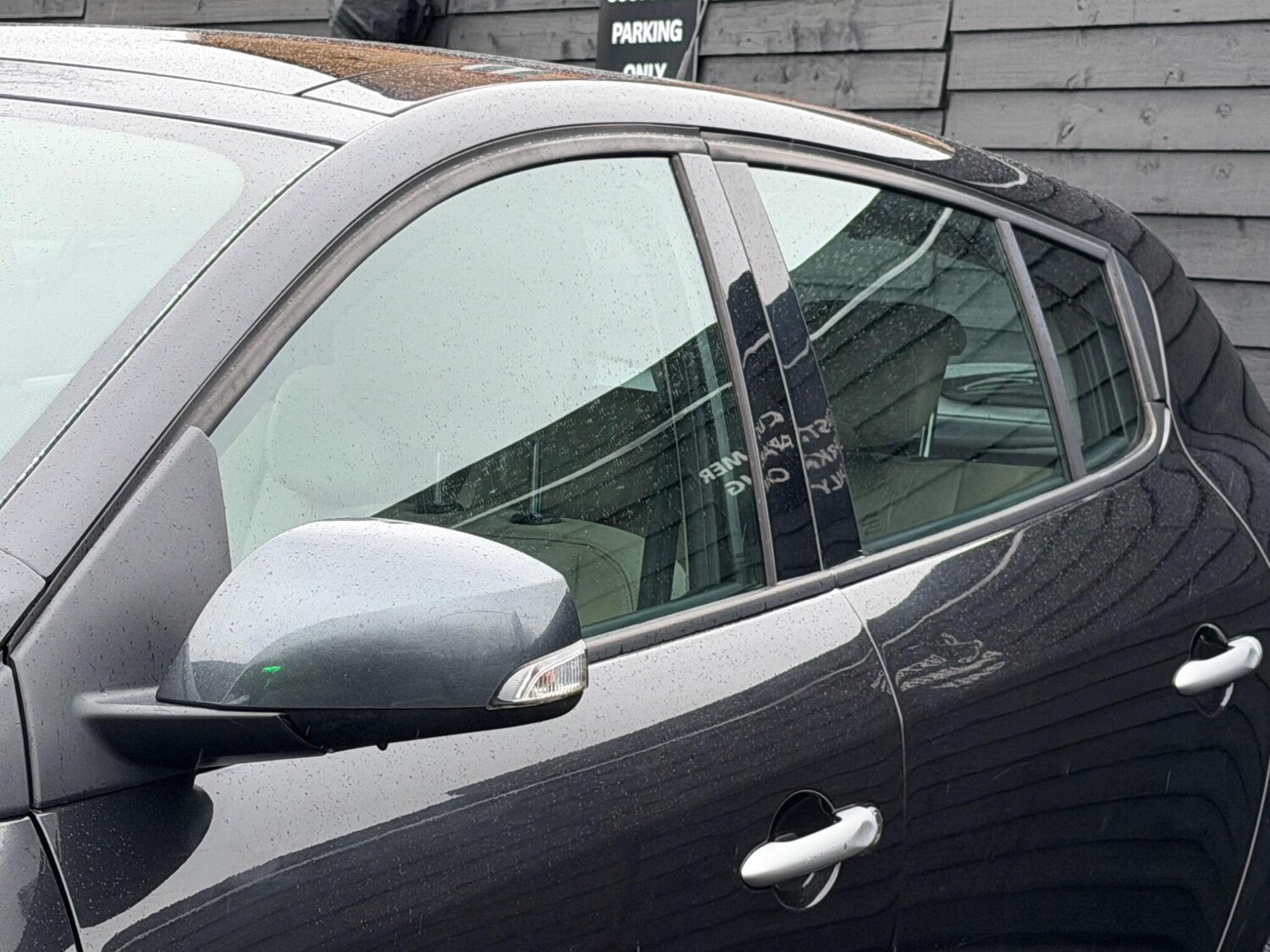 Used Renault Megane 2010 for sale - 77344303: Photo 32