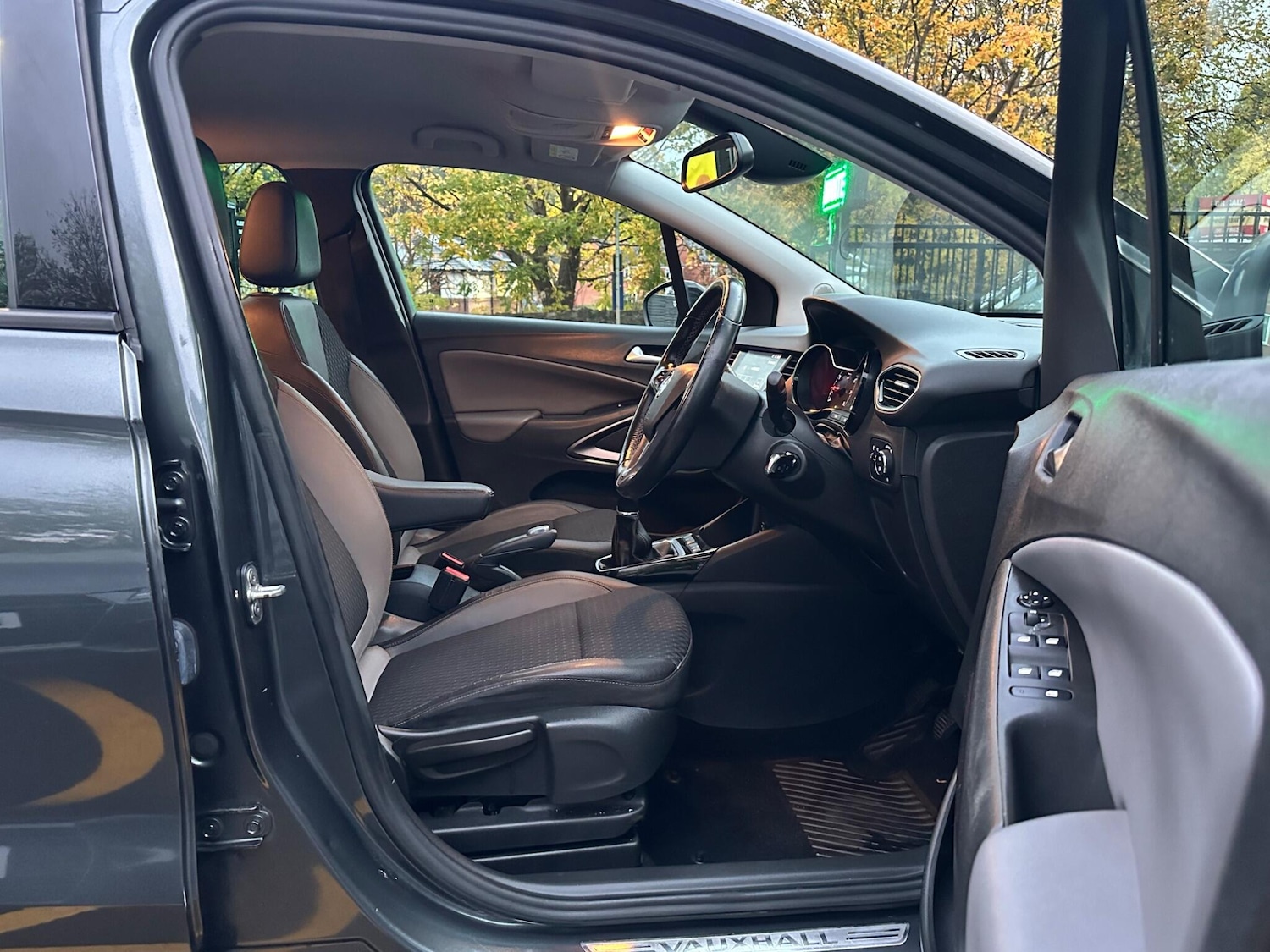 Used Vauxhall Crossland X 2017 for sale - 76361453: Photo 27