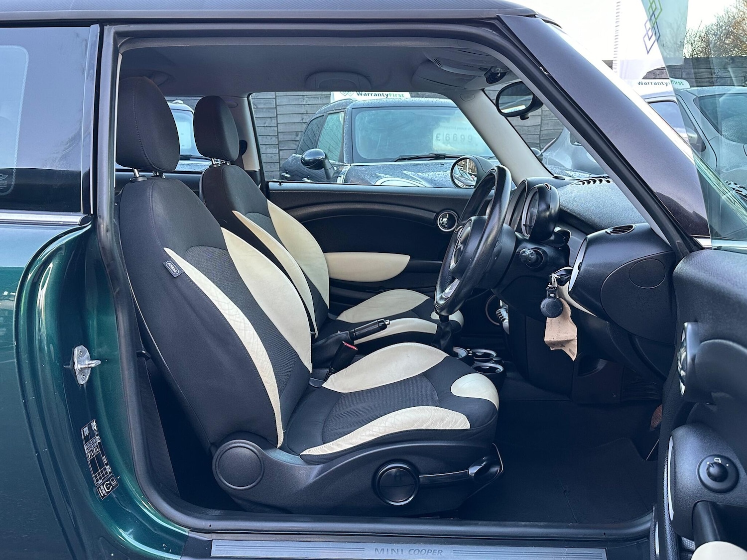 Used MINI Hatch 2009 for sale - 76913771: Photo 10