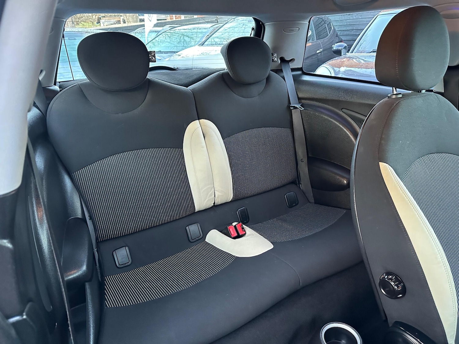 Used MINI Hatch 2009 for sale - 76913771: Photo 14