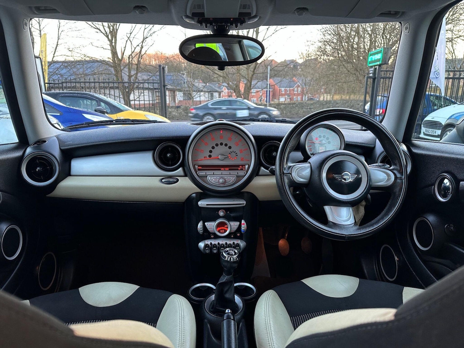 Used MINI Hatch 2009 for sale - 76913771: Photo 28