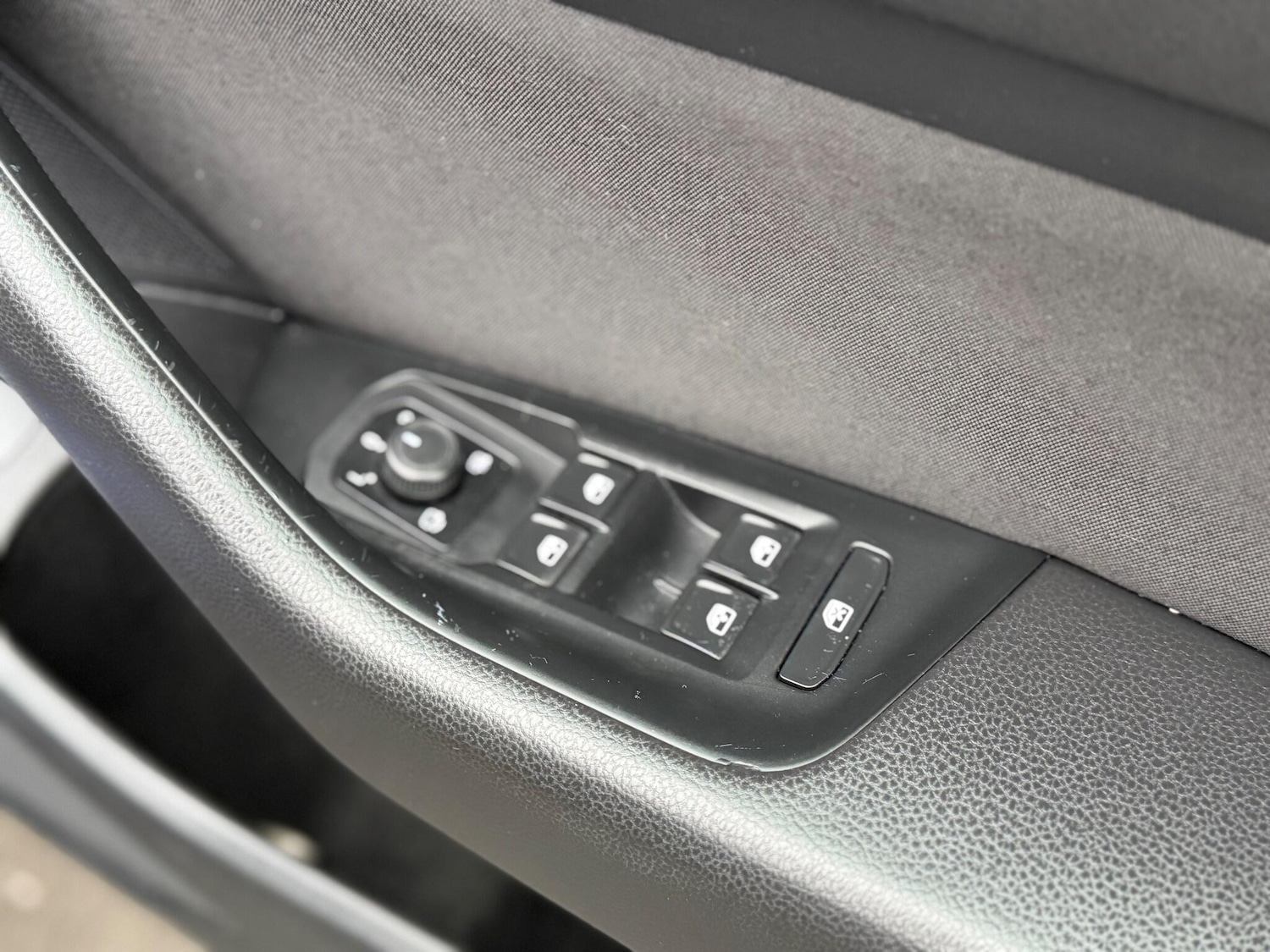 Used Volkswagen Passat 2017 for sale - 77254808: Photo 38