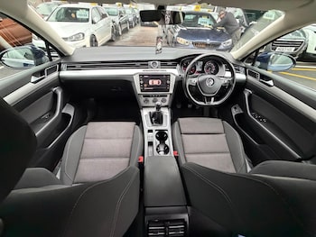 Used Volkswagen Passat 2017 for sale - 77254808: Photo