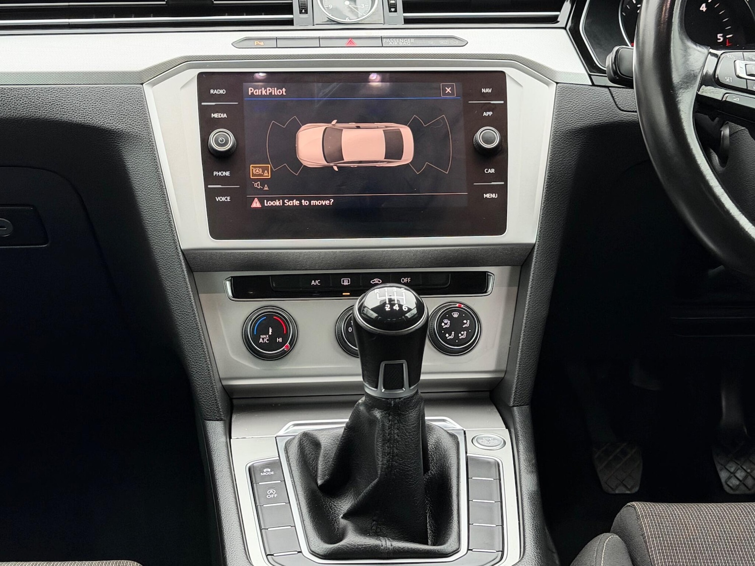 Used Volkswagen Passat 2017 for sale - 77254808: Photo 54