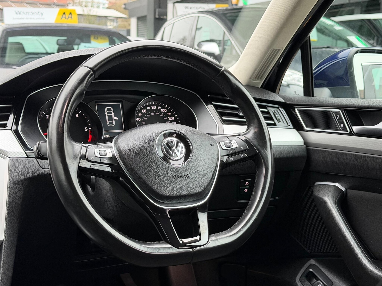 Used Volkswagen Passat 2017 for sale - 77254808: Photo 75