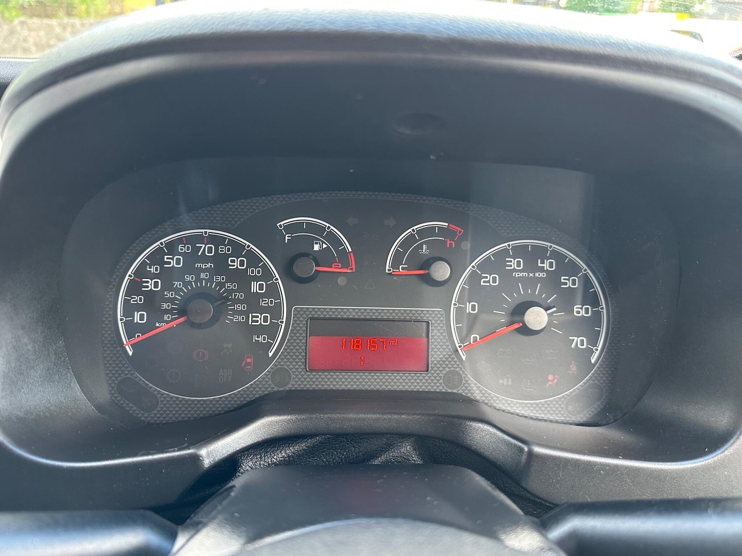 Vehicle 29