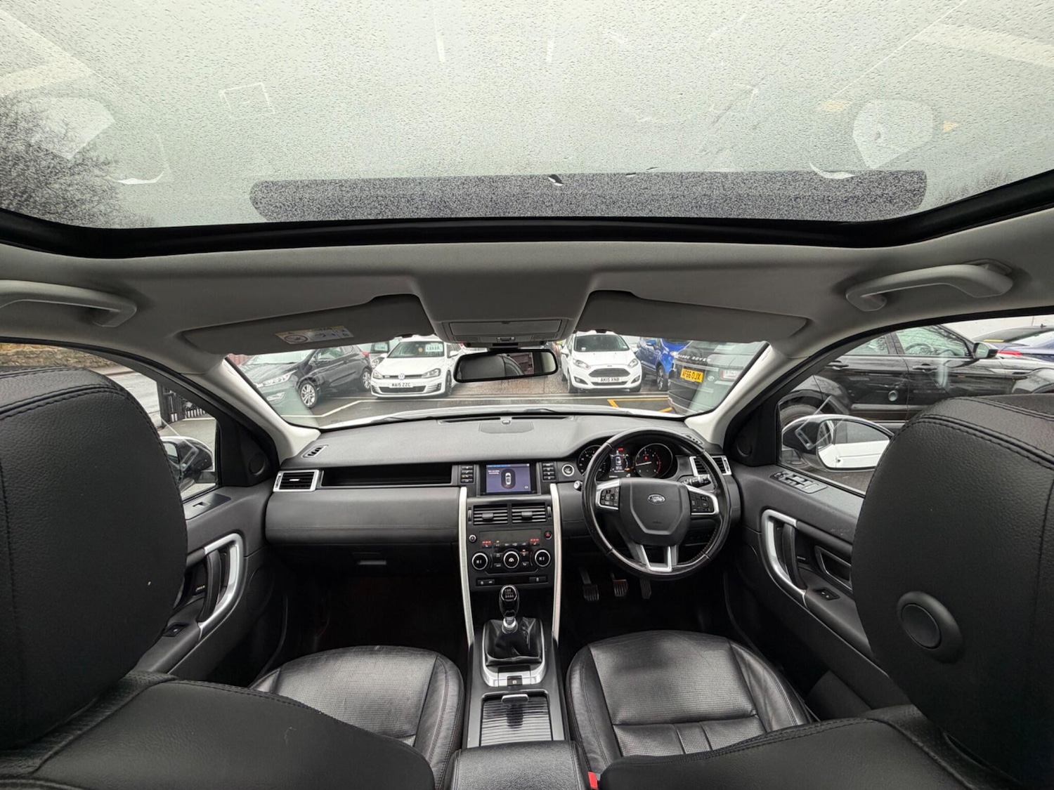 Used Land Rover Discovery Sport 2017 for sale - 77396667: Photo 4