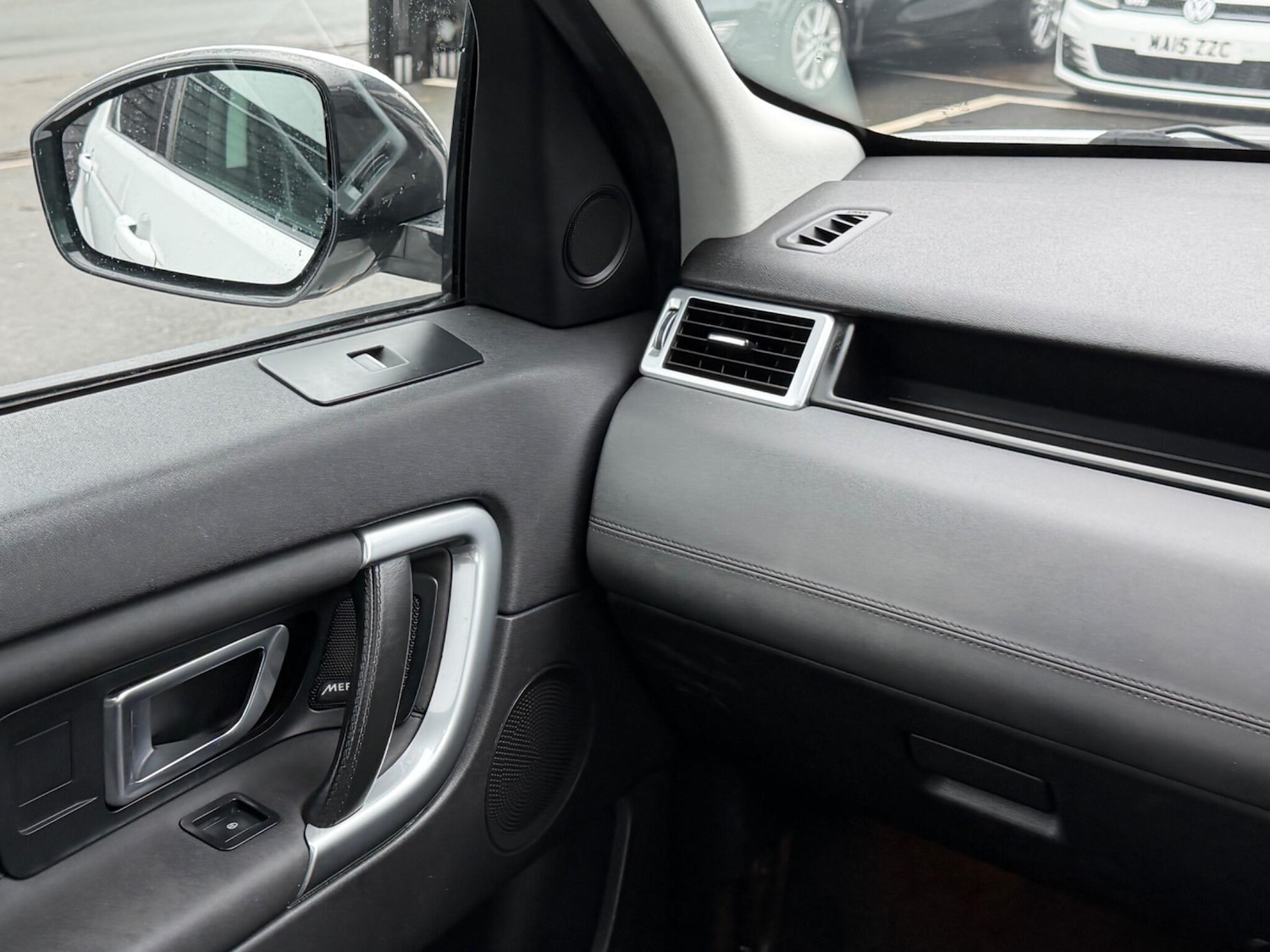 Used Land Rover Discovery Sport 2017 for sale - 77396667: Photo 65