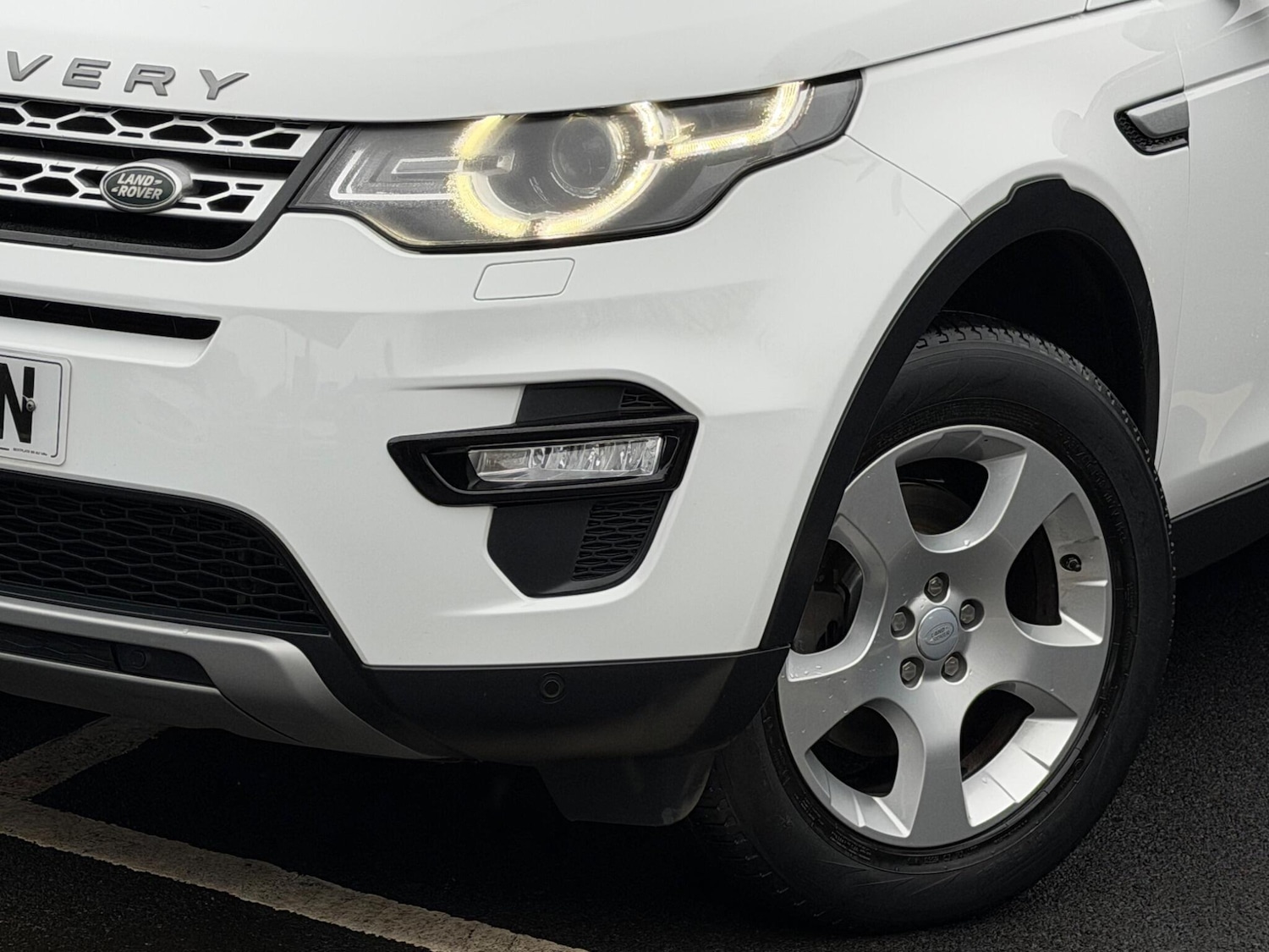 Used Land Rover Discovery Sport 2017 for sale - 77396667: Photo 74