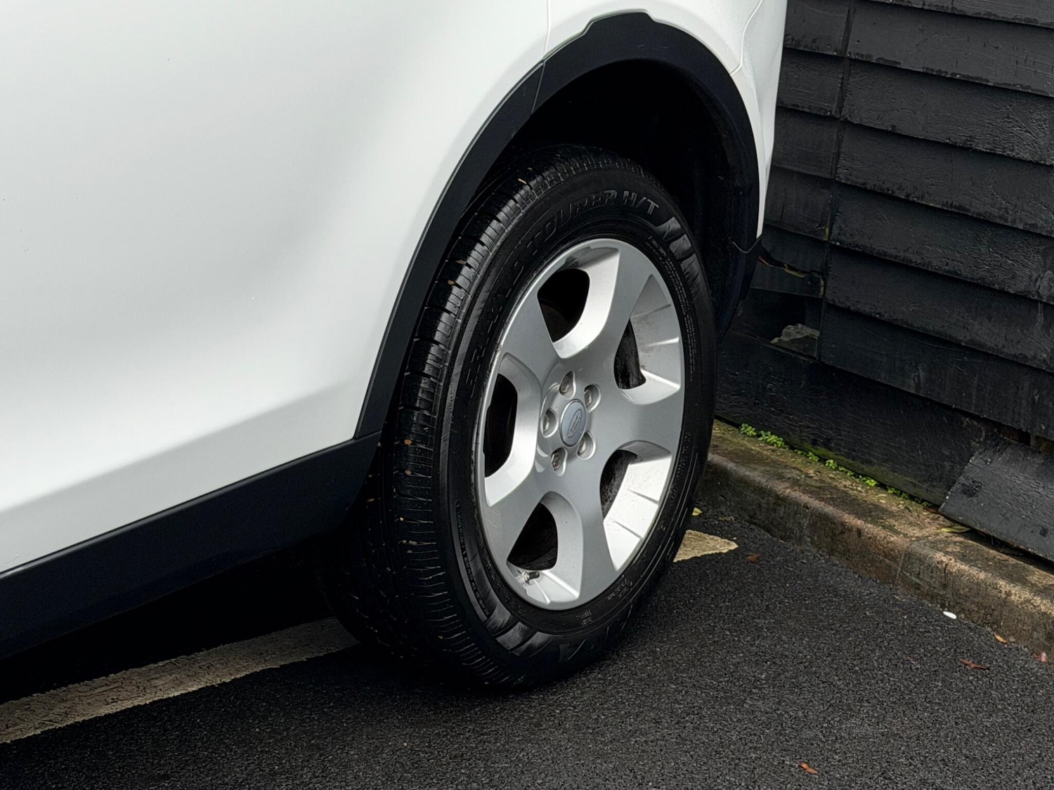 Used Land Rover Discovery Sport 2017 for sale - 77396667: Photo 88