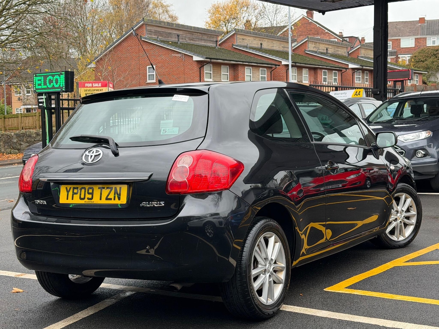 Used Toyota Auris 2009 for sale - 76992410: Photo 2