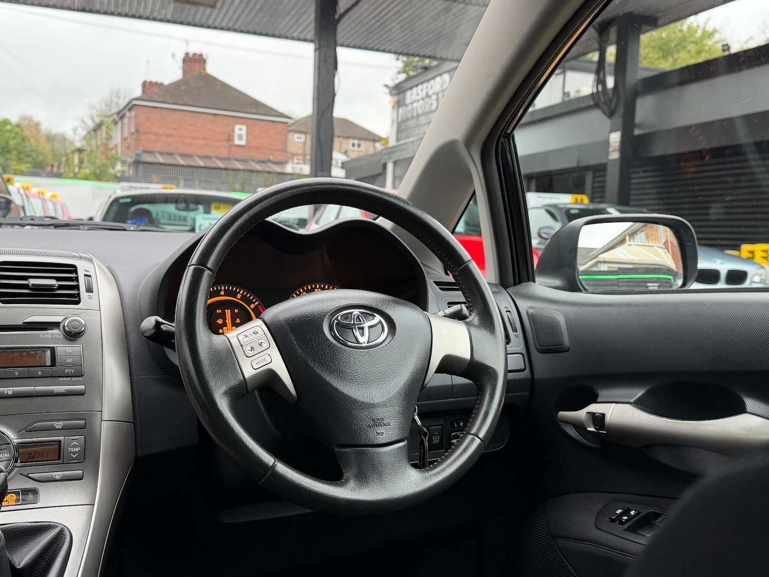 Used Toyota Auris 2009 for sale - 76992410: Photo 45