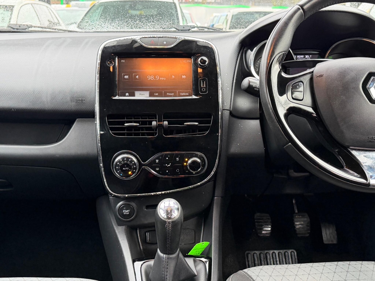 Used Renault Clio 2014 for sale - 77091749: Photo 26