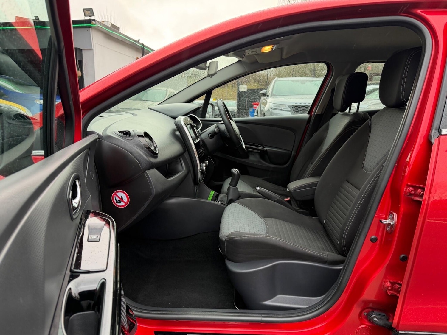 Used Renault Clio 2014 for sale - 77091749: Photo 31