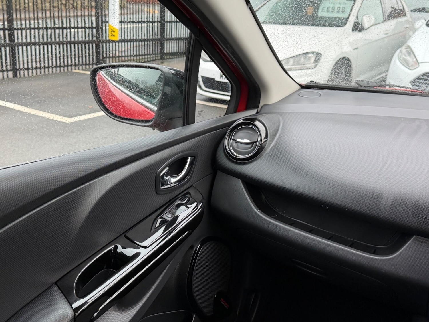 Used Renault Clio 2014 for sale - 77091749: Photo 38