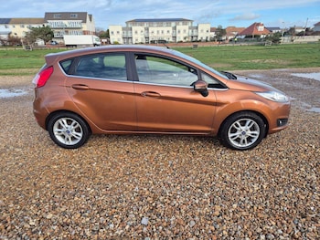 Used Ford Fiesta 2015 for sale - 77202897: Photo