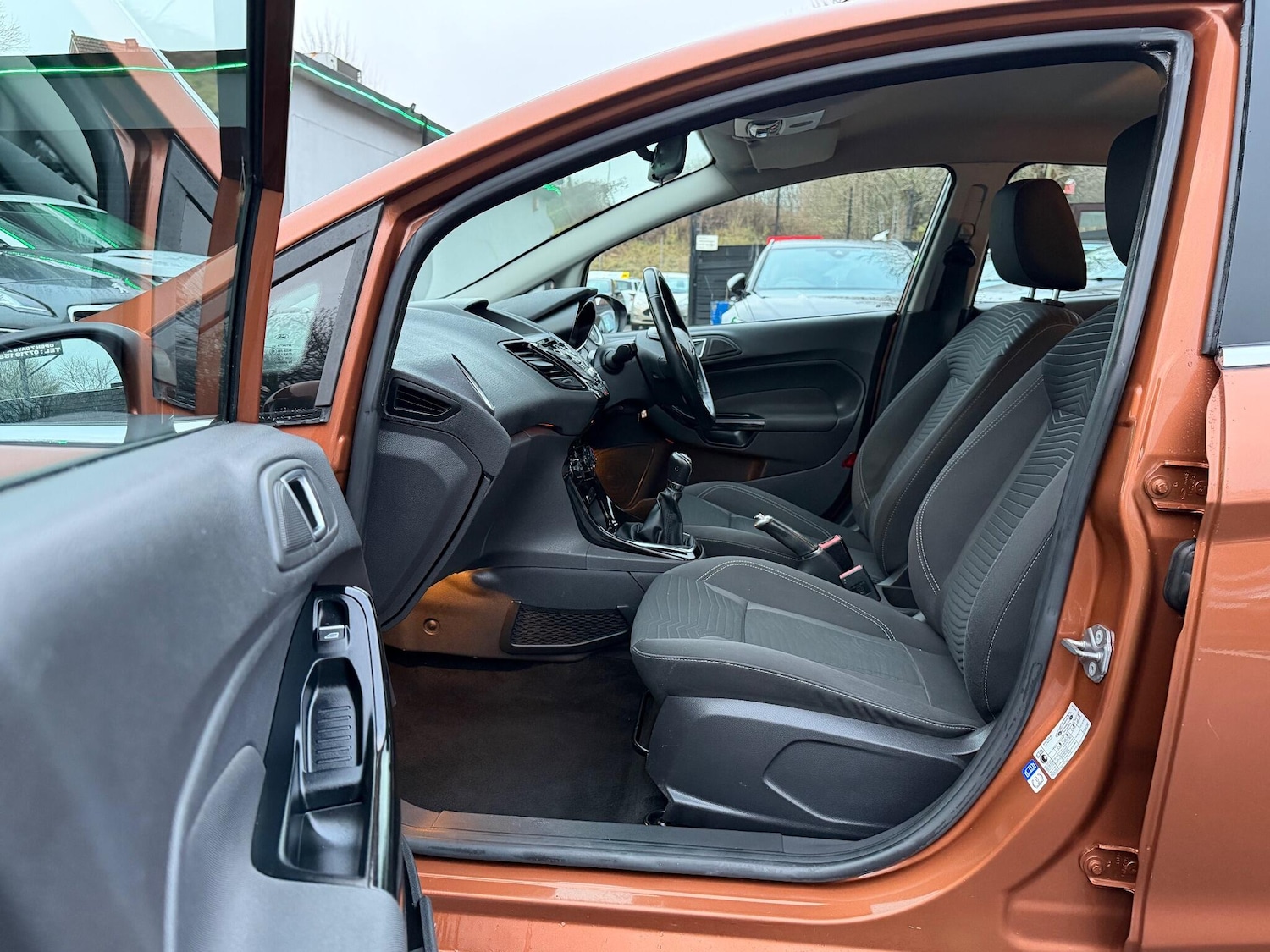 Used Ford Fiesta 2015 for sale - 77202897: Photo 49