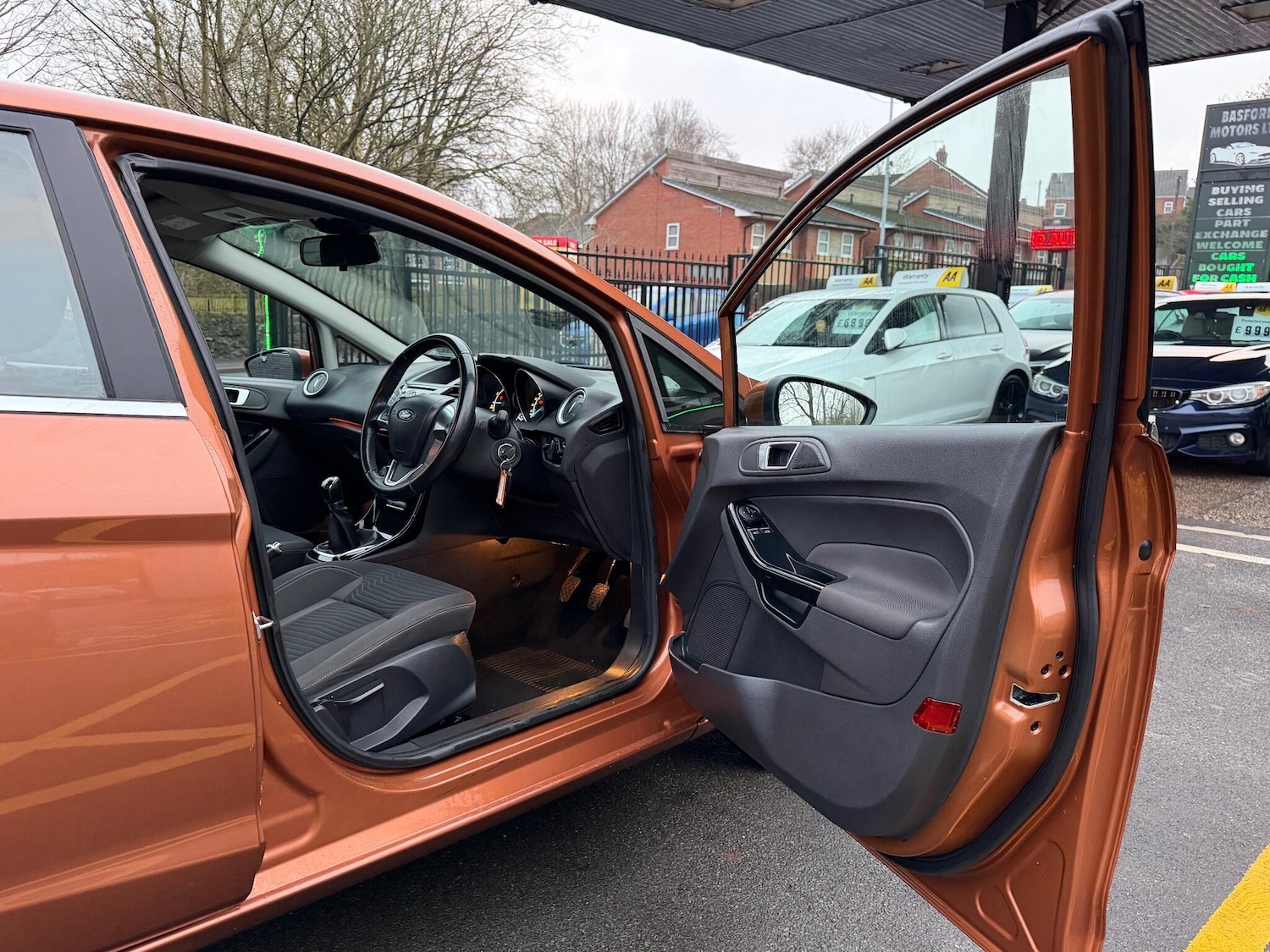 Used Ford Fiesta 2015 for sale - 77202897: Photo 64