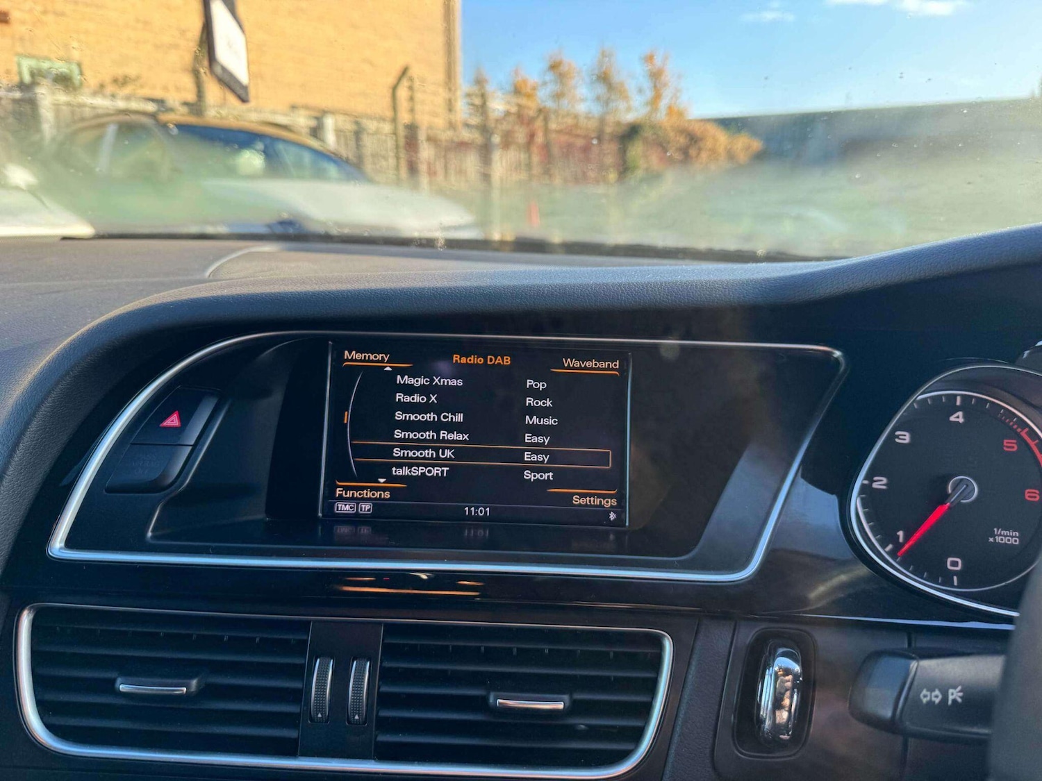 Used Audi A4 Avant 2013 for sale - 76926266: Photo 10