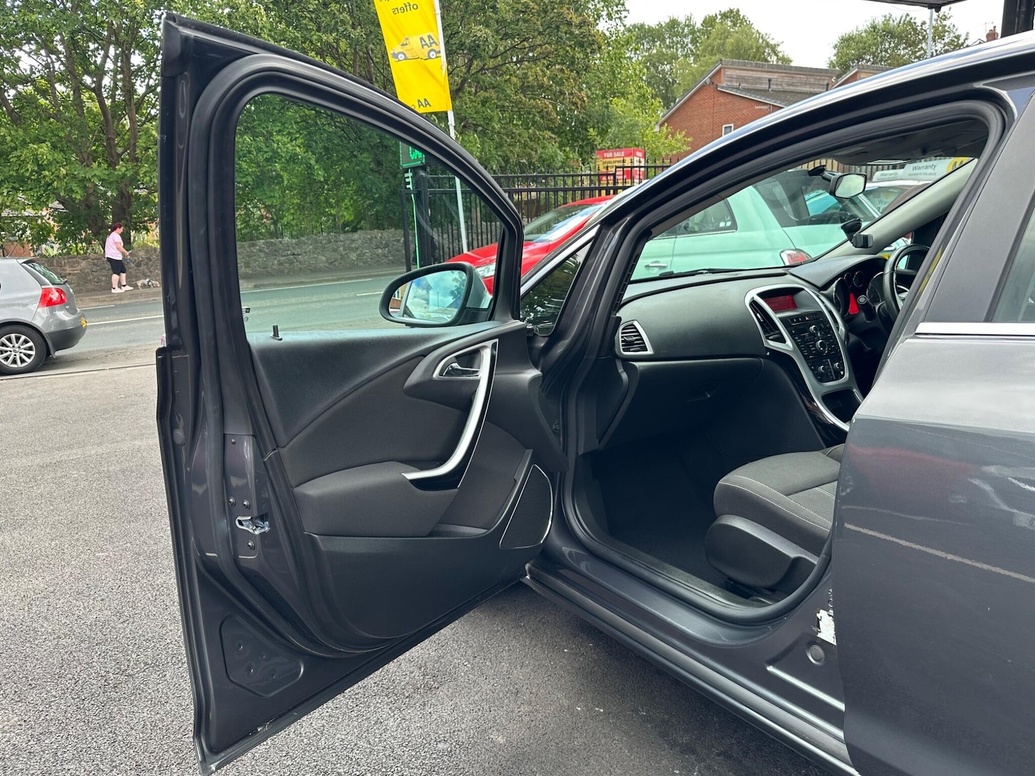 Used Vauxhall Astra 2012 for sale - 76989489: Photo 21