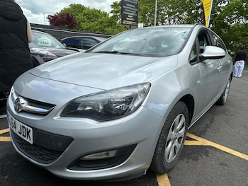 Used Vauxhall Astra 2015 for sale - 78601632: Photo