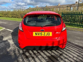 Used Ford Fiesta 2015 for sale - 76484906: Photo
