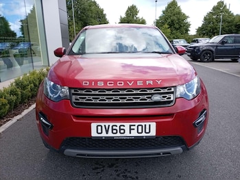 Used Land Rover Discovery Sport 2016 for sale - 79039325: Photo