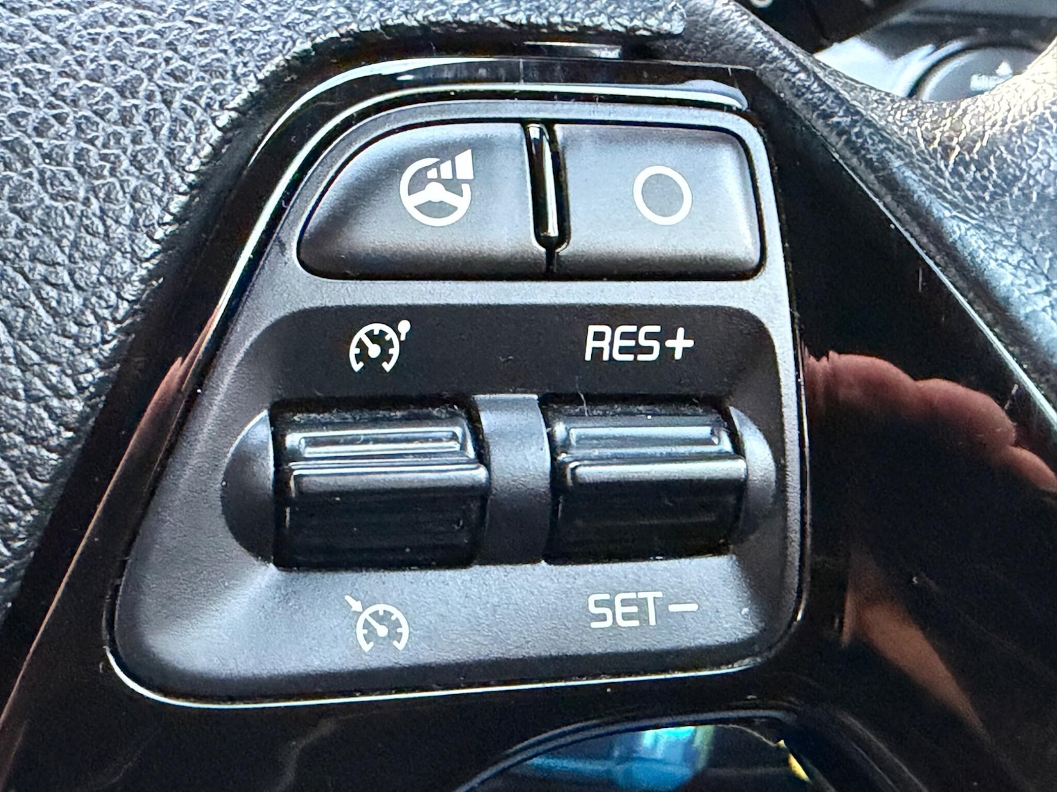 Used Kia Pro Ceed 2014 for sale - 77291558: Photo 33