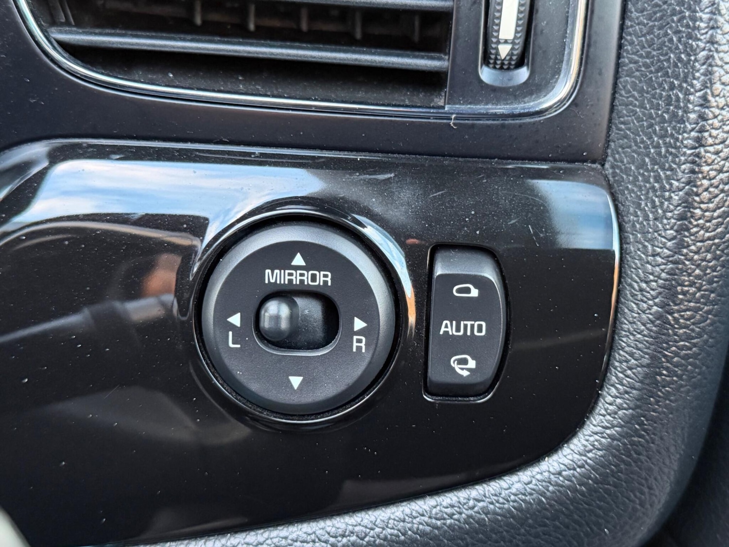 Used Kia Pro Ceed 2014 for sale - 77291558: Photo 34