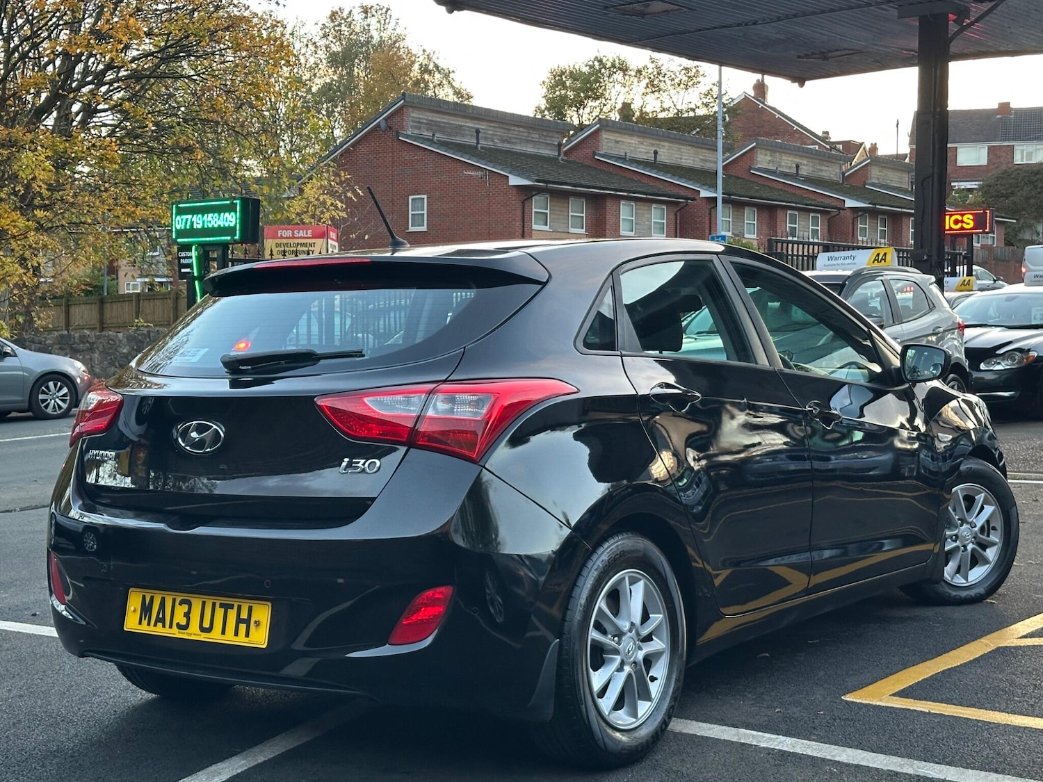 Used Hyundai i30 2013 for sale - 76398696: Photo 2