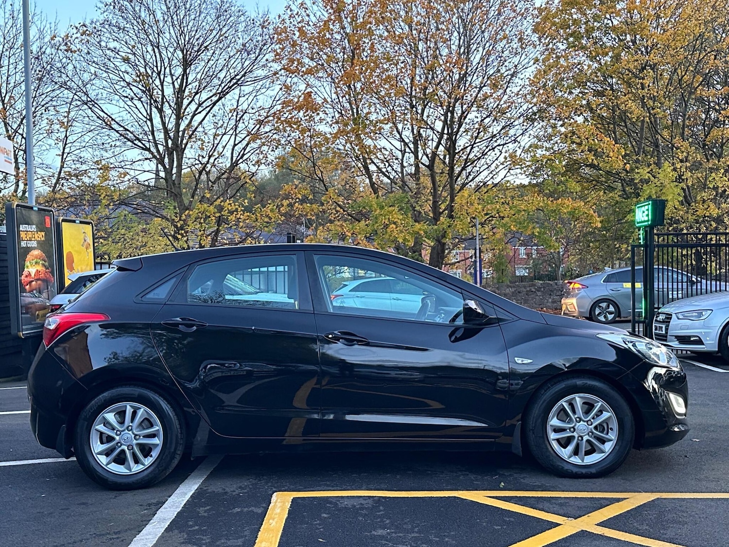 Used Hyundai i30 2013 for sale - 76398696: Photo 3