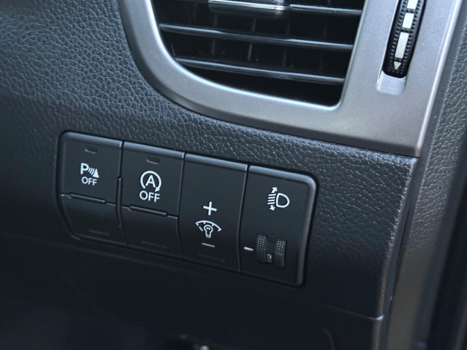 Used Hyundai i30 2013 for sale - 76398696: Photo 41