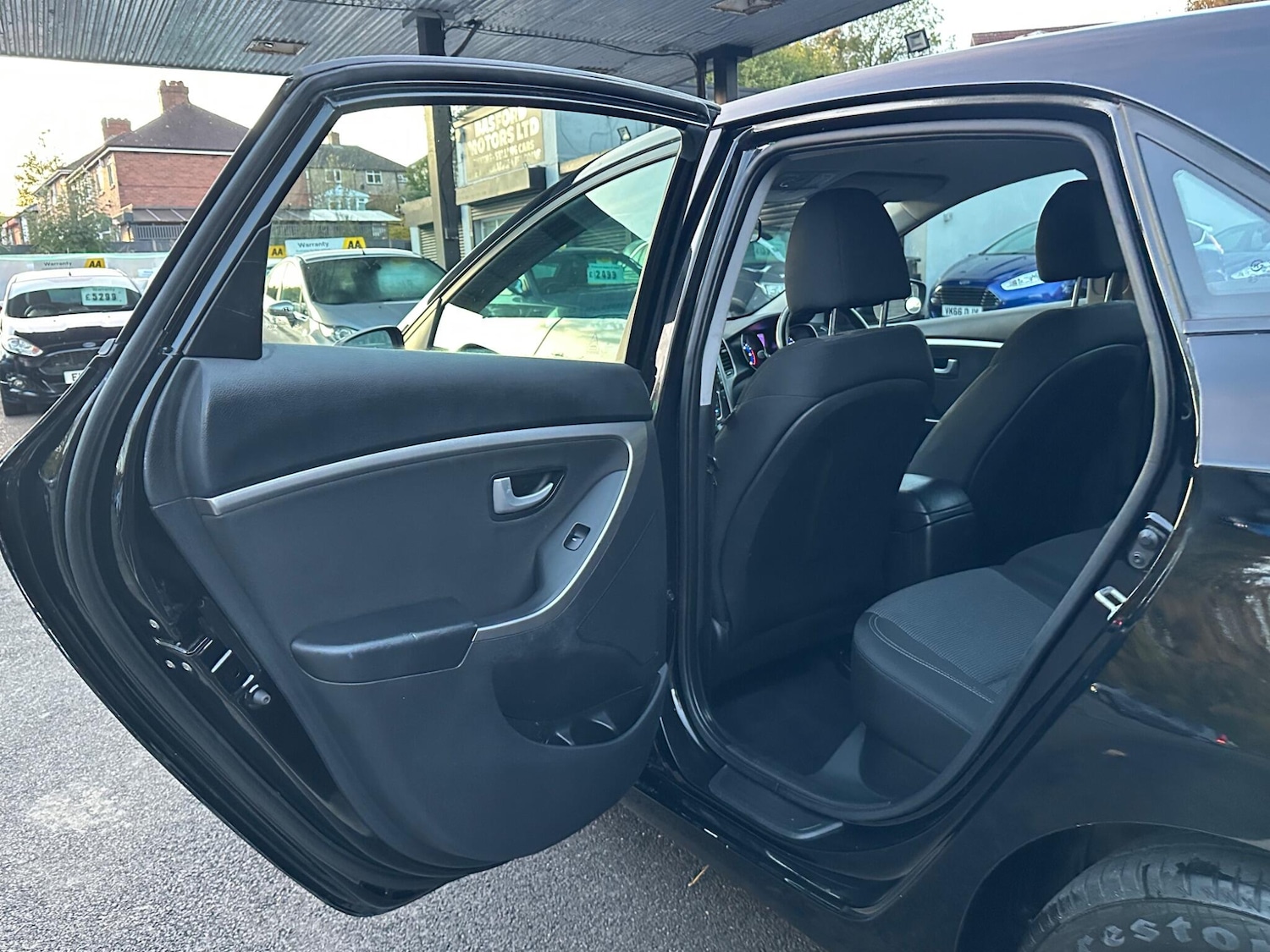 Used Hyundai i30 2013 for sale - 76398696: Photo 48